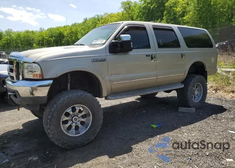 2004 Ford Excursion Limited z USA, uszkodzony, nr VIN 1FMSU43P44EC04527